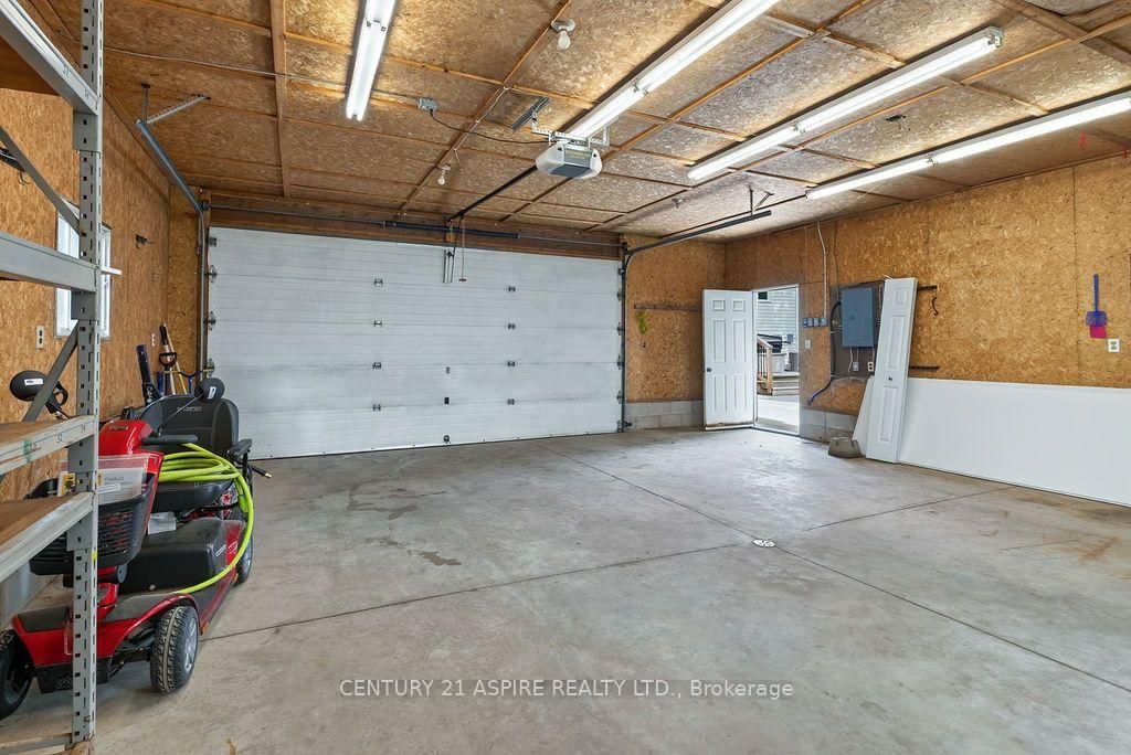 50 Portage Road • Petawawa, ON photo 15