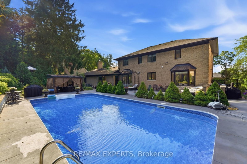 28 Stonegate Dr photo 5