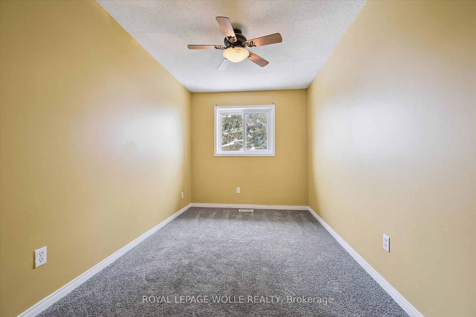 589 Beechwood Drive • #43 • Waterloo, ON photo 27