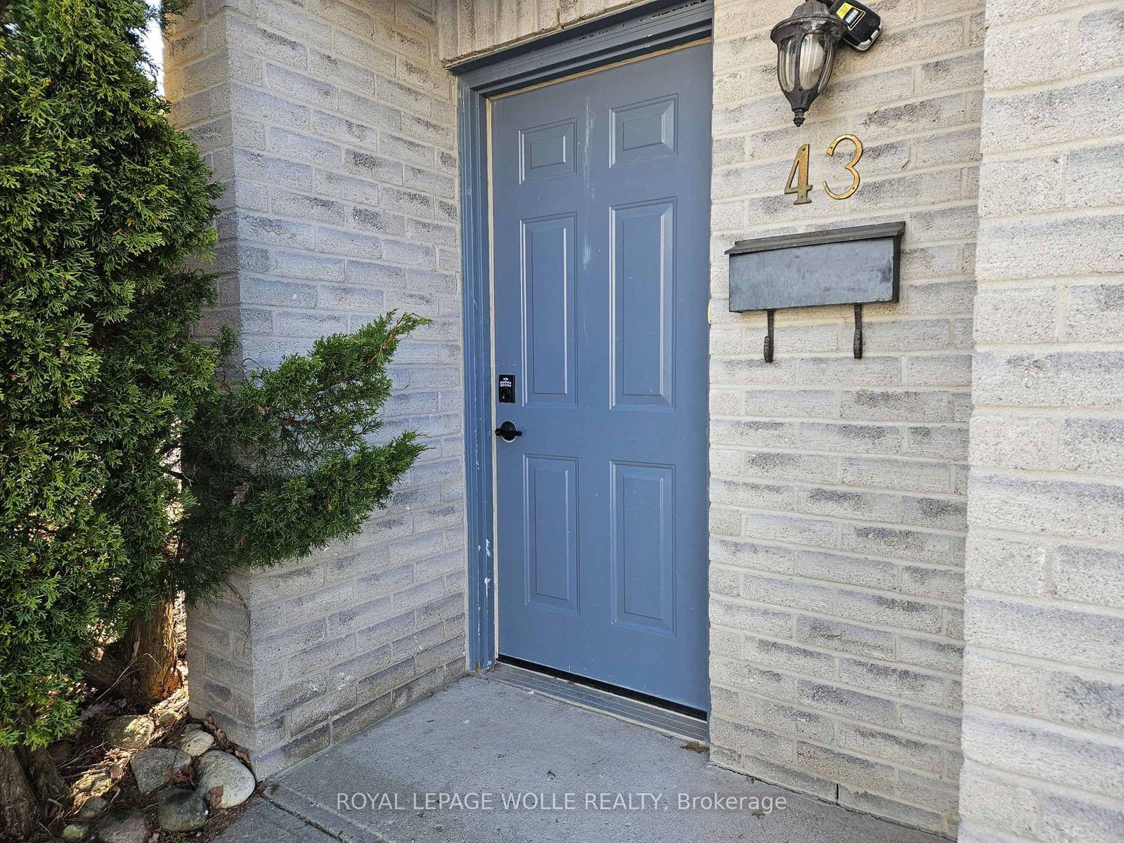 589 Beechwood Drive • #43 • Waterloo, ON photo 3