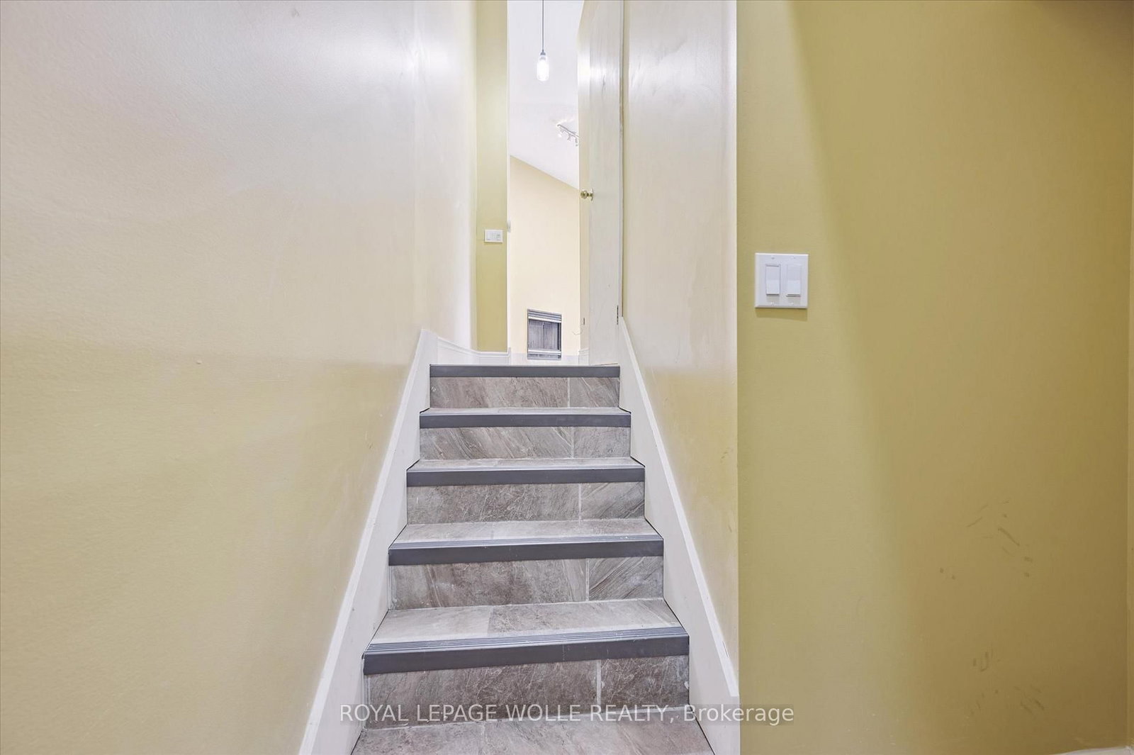 589 Beechwood Drive • #43 • Waterloo, ON photo 5