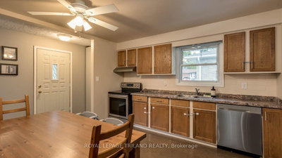 36 Upcott Crescent • London South, ON photo 3