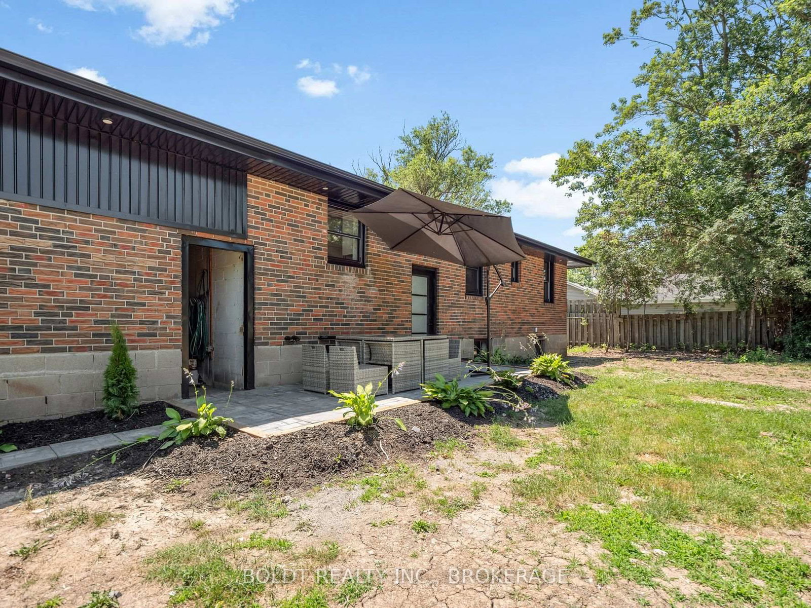 6221 Lyons Creek Road • Niagara Falls, ON photo 25