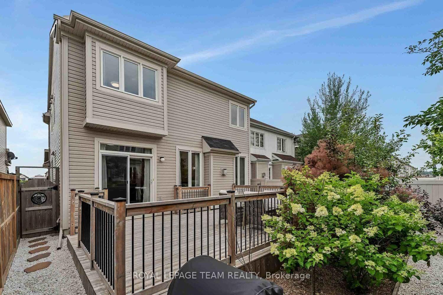 2225 Watercolours Way • Ottawa, ON photo 39