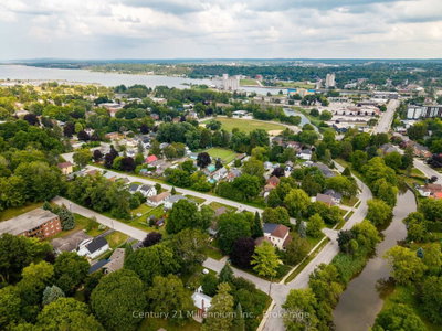 1512 5th Ave A Avenue W • Owen Sound, ON photo 6