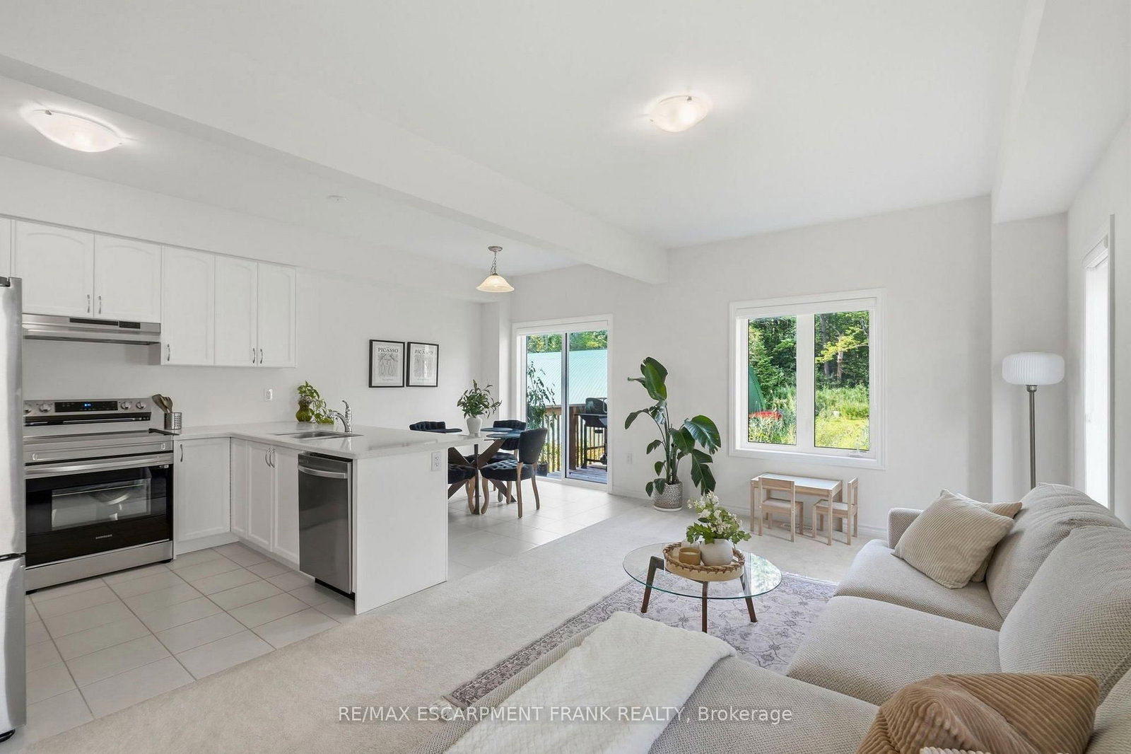 305 Garner Road W • #68 • Hamilton, ON photo 15