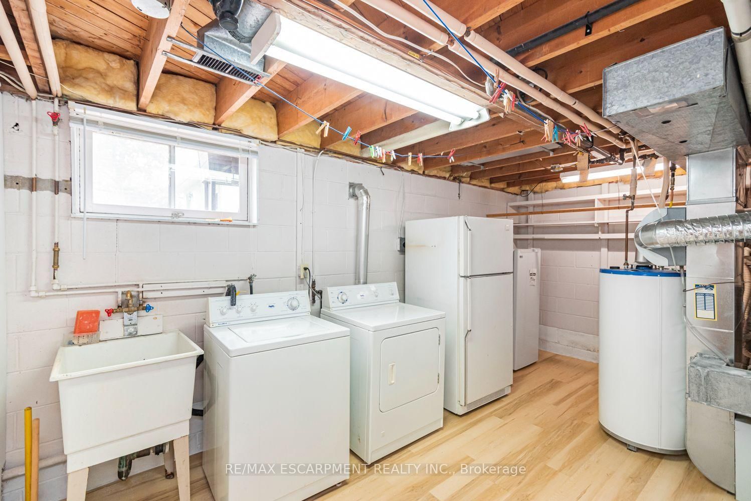 37 Lorne Avenue • Grimsby, ON photo 25
