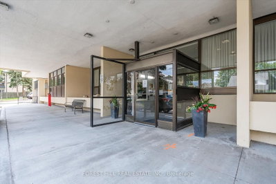 81 Church Street • #1801 • Kitchener, ON photo 5