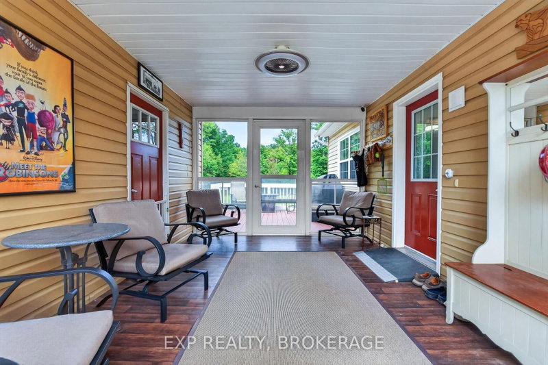 3288 LONG LAKE Road
