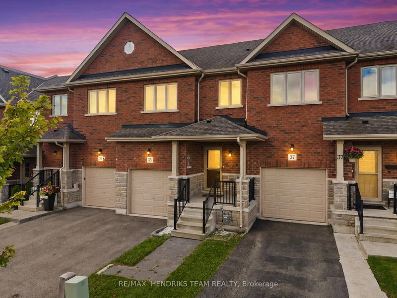 35 Sunset Way