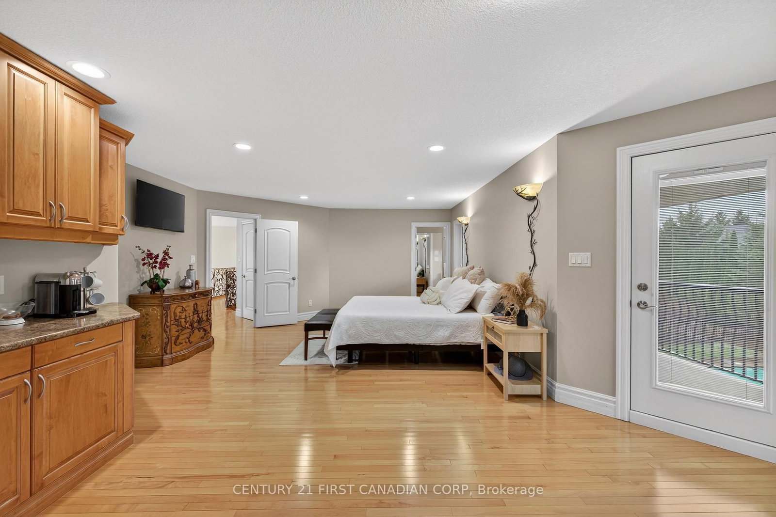 7222 Clayton Walk • #2 • London South, ON photo 23