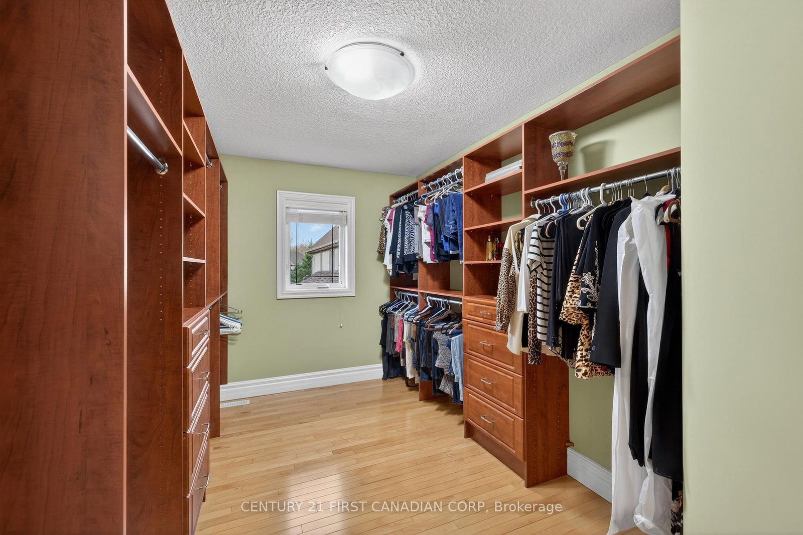7222 Clayton Walk • #2 • London South, ON photo 24