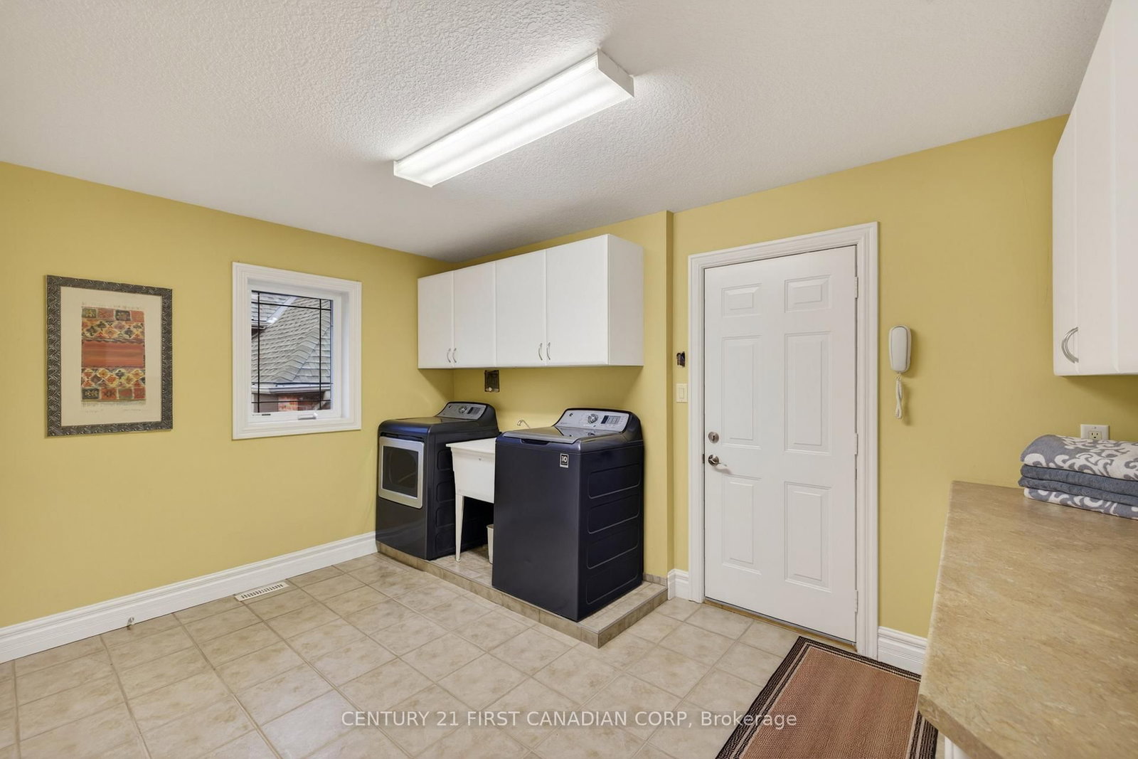 7222 Clayton Walk • #2 • London South, ON photo 34