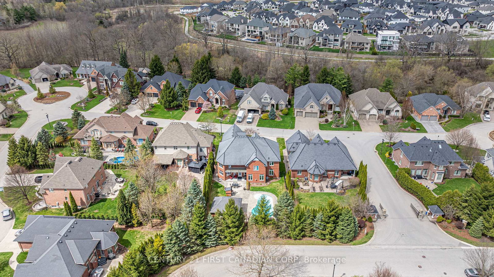 7222 Clayton Walk • #2 • London South, ON photo 49