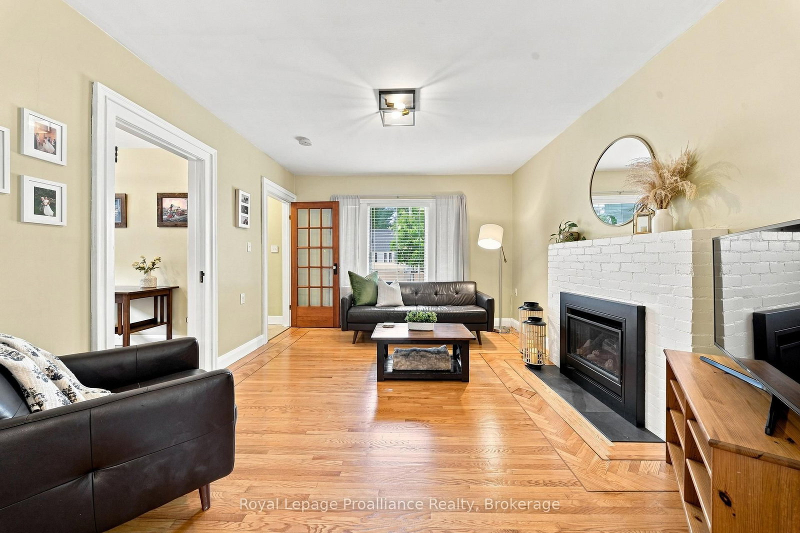277 Dufferin Avenue • Belleville, ON photo 16