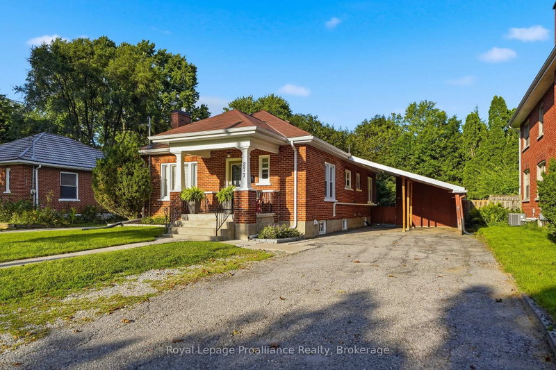 277 Dufferin Avenue