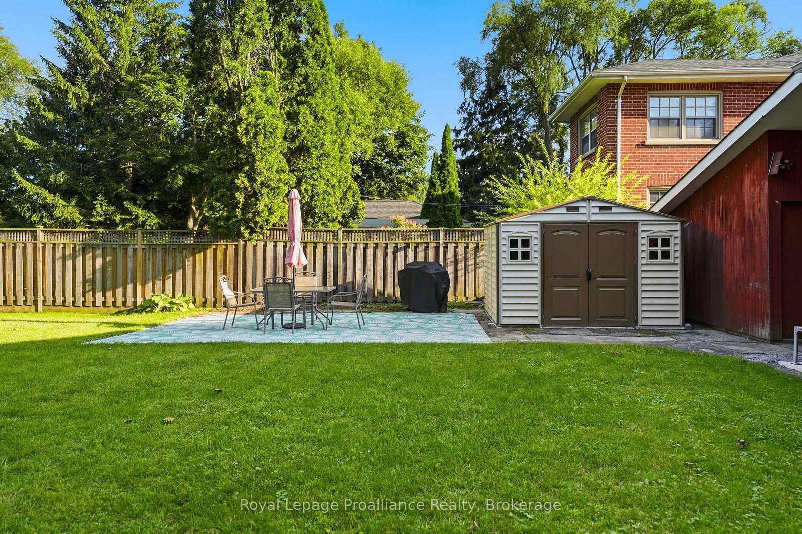 277 Dufferin Avenue • Belleville, ON photo 41