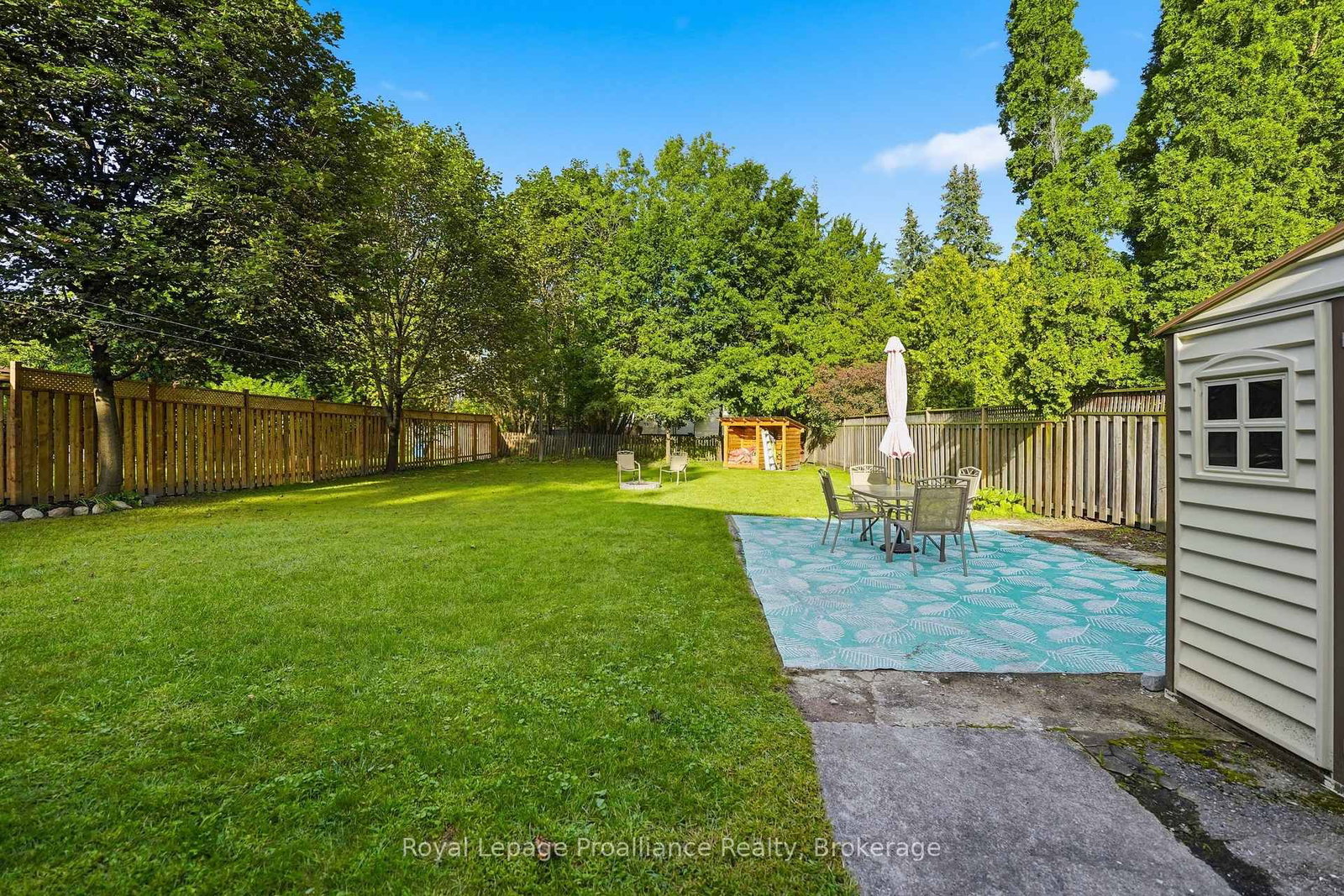 277 Dufferin Avenue • Belleville, ON photo 42