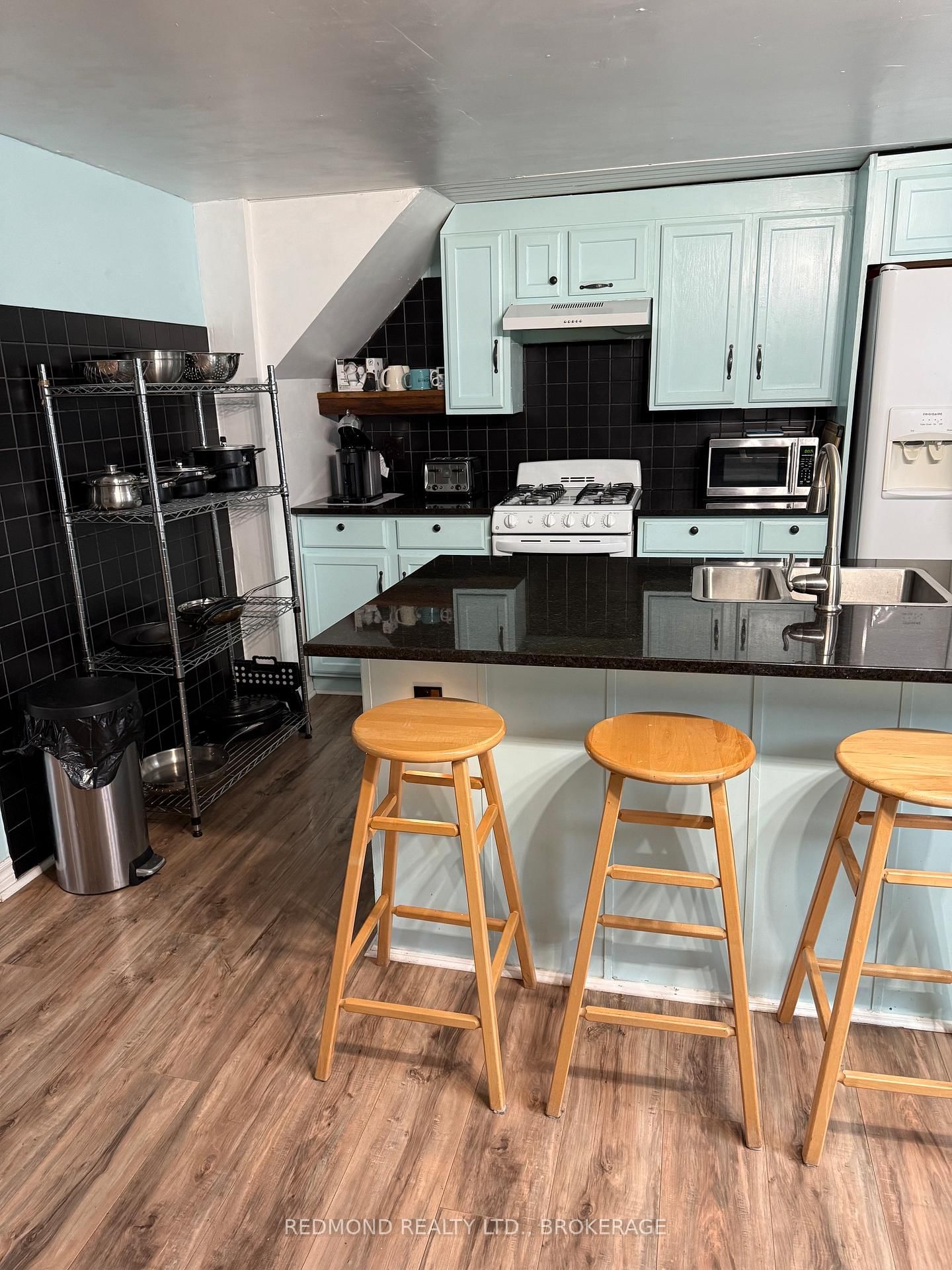 590 Queen Street • Gananoque, ON photo 10