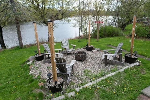 590 Queen Street • Gananoque, ON photo 3