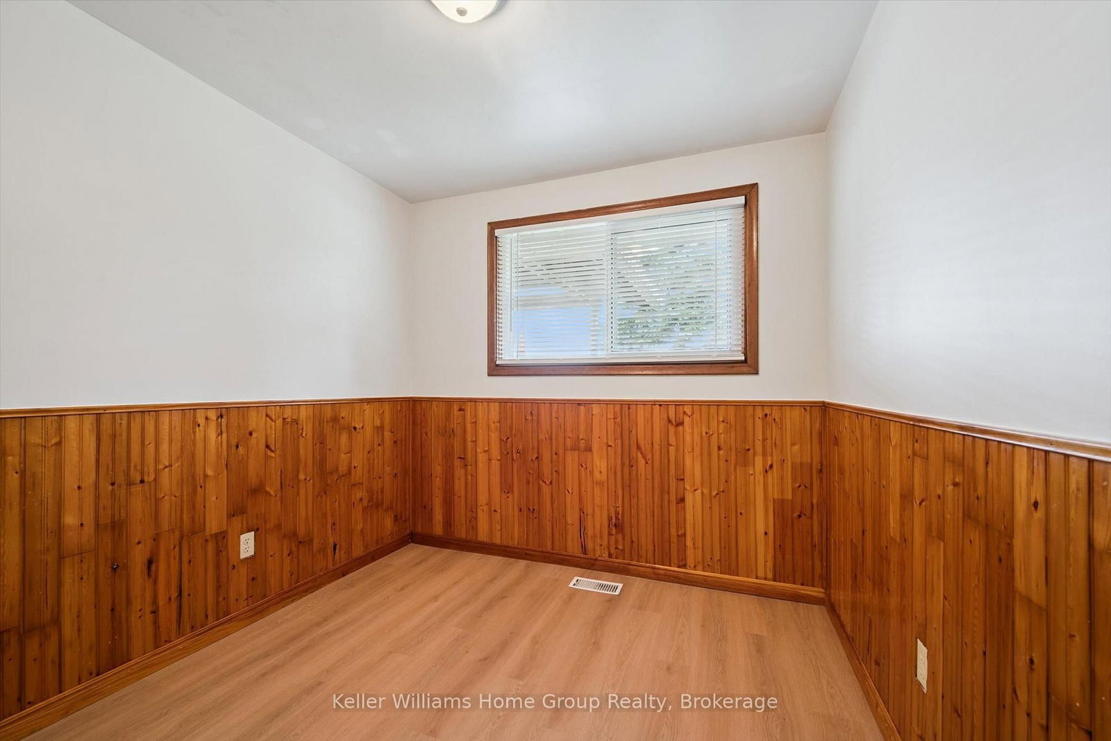 545 Gartshore Street • Centre Wellington, ON photo 17