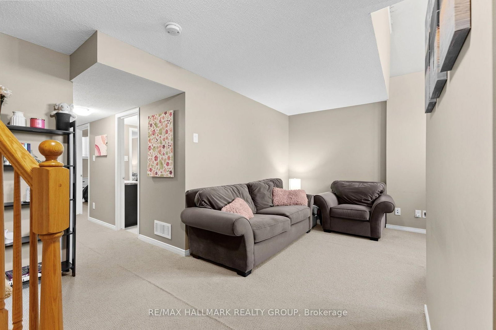 358 Galston Private • Ottawa, ON photo 23