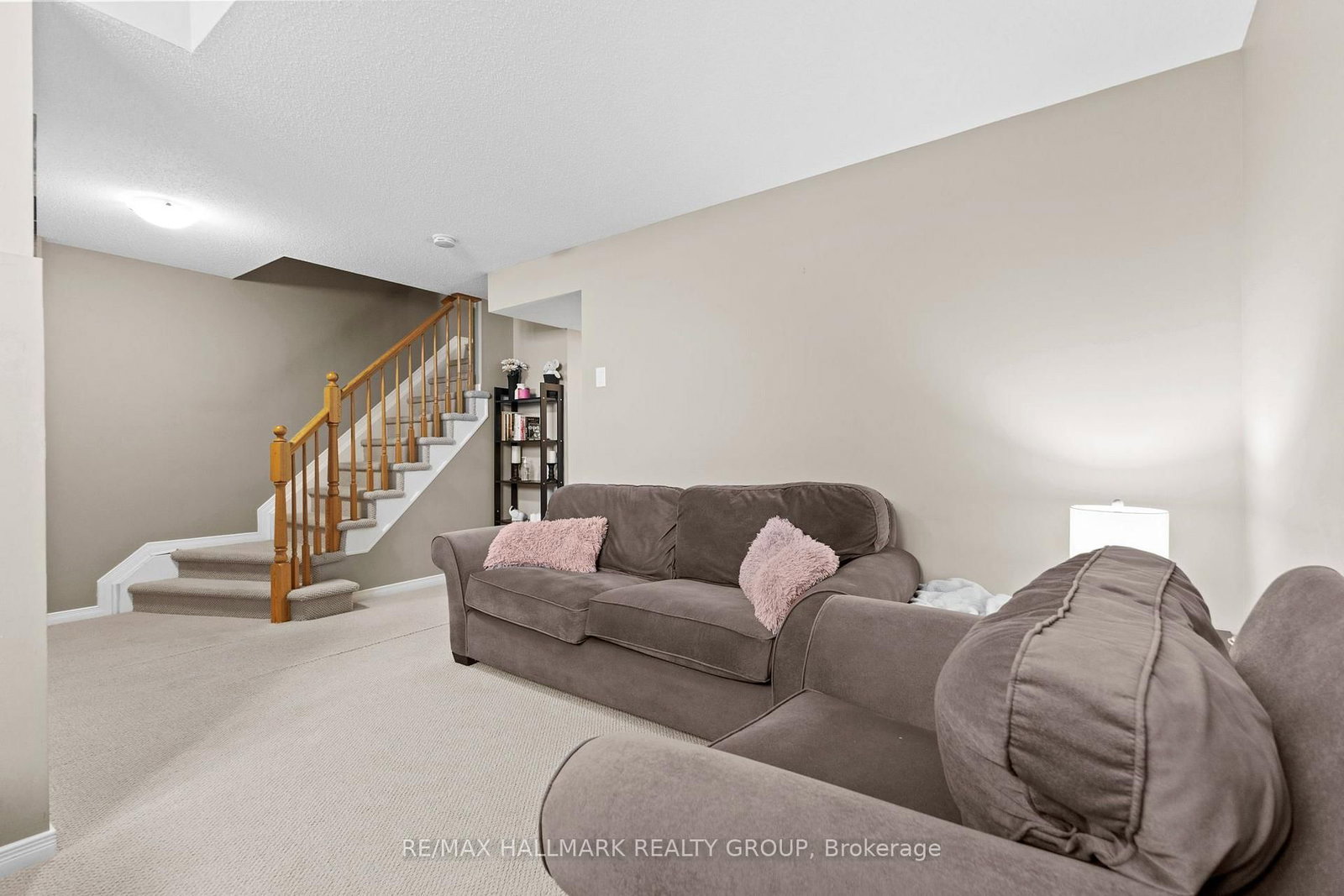 358 Galston Private • Ottawa, ON photo 25