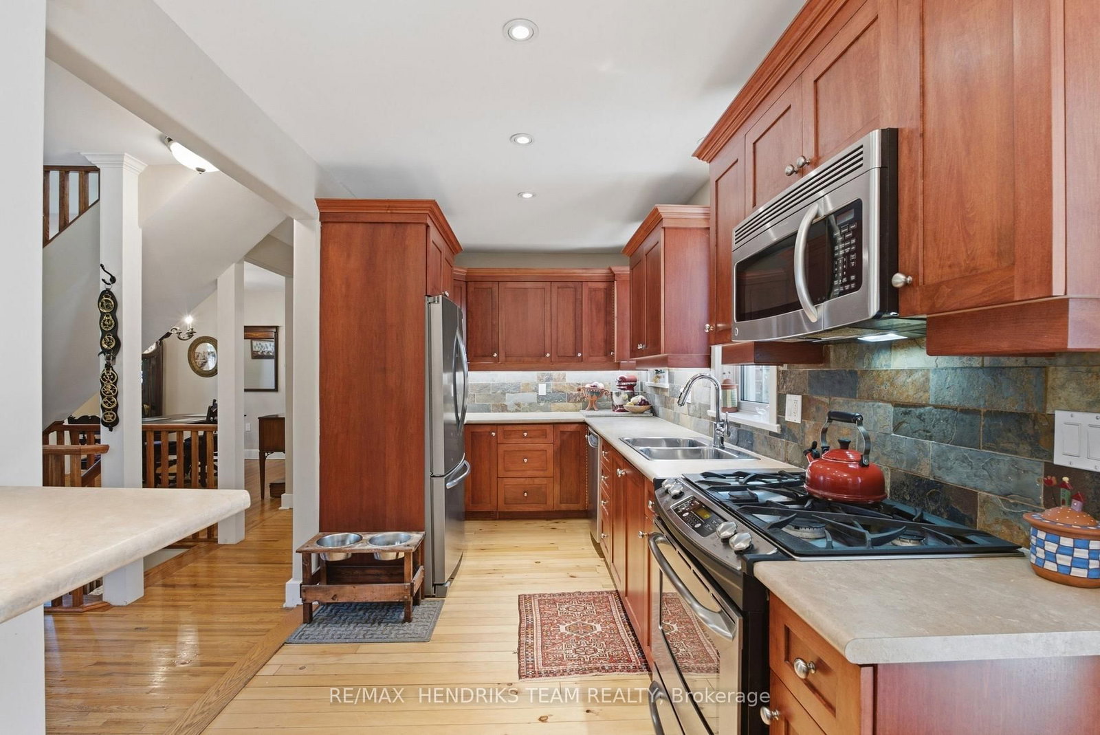 138 Kathleen Street • Guelph, ON photo 11