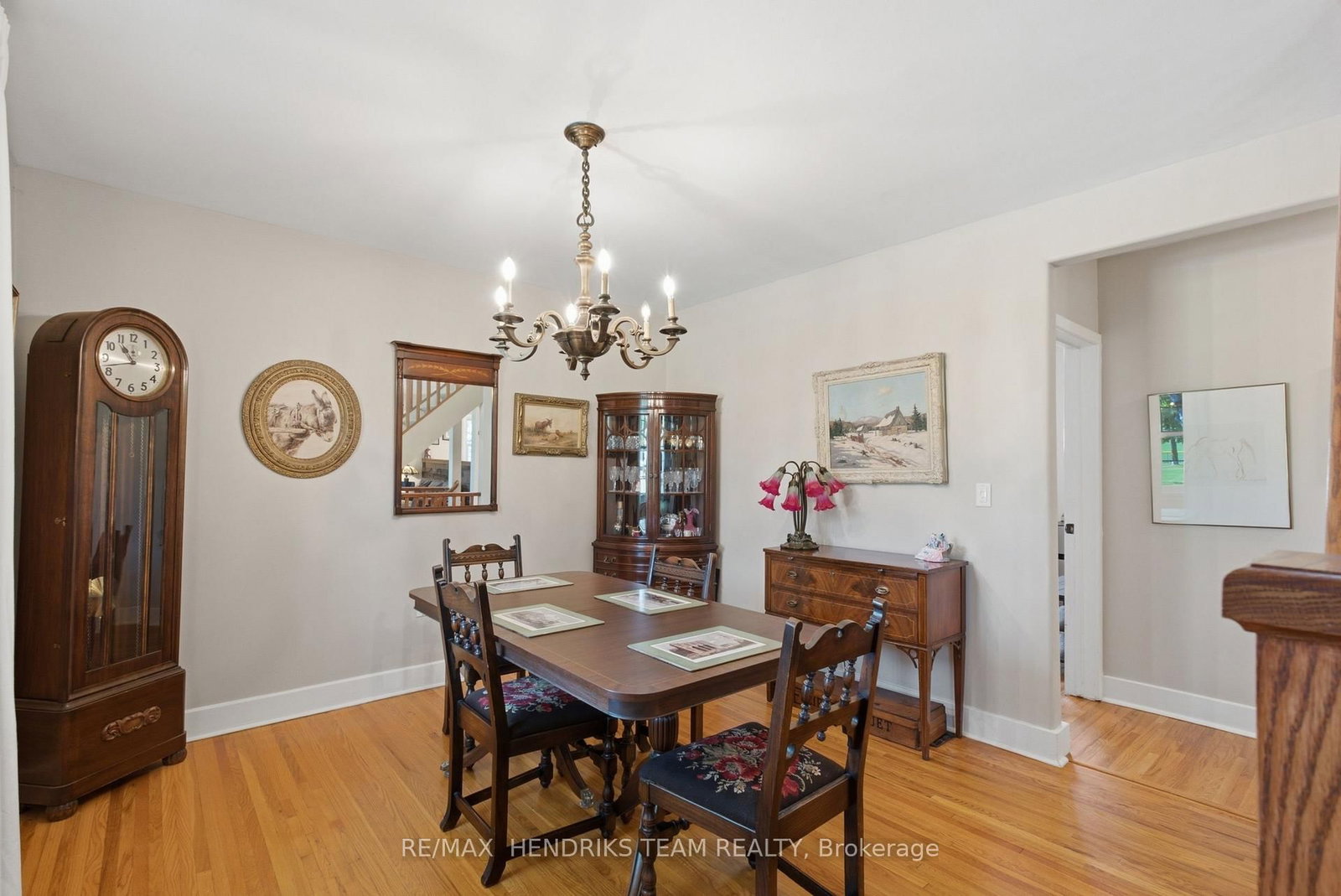 138 Kathleen Street • Guelph, ON photo 16