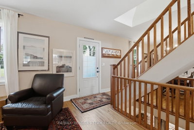 138 Kathleen Street • Guelph, ON photo 3