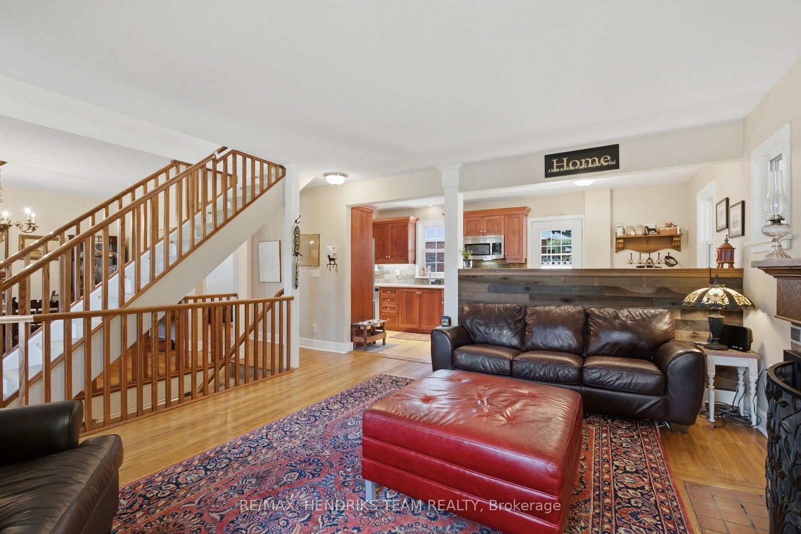 138 Kathleen Street • Guelph, ON photo 8
