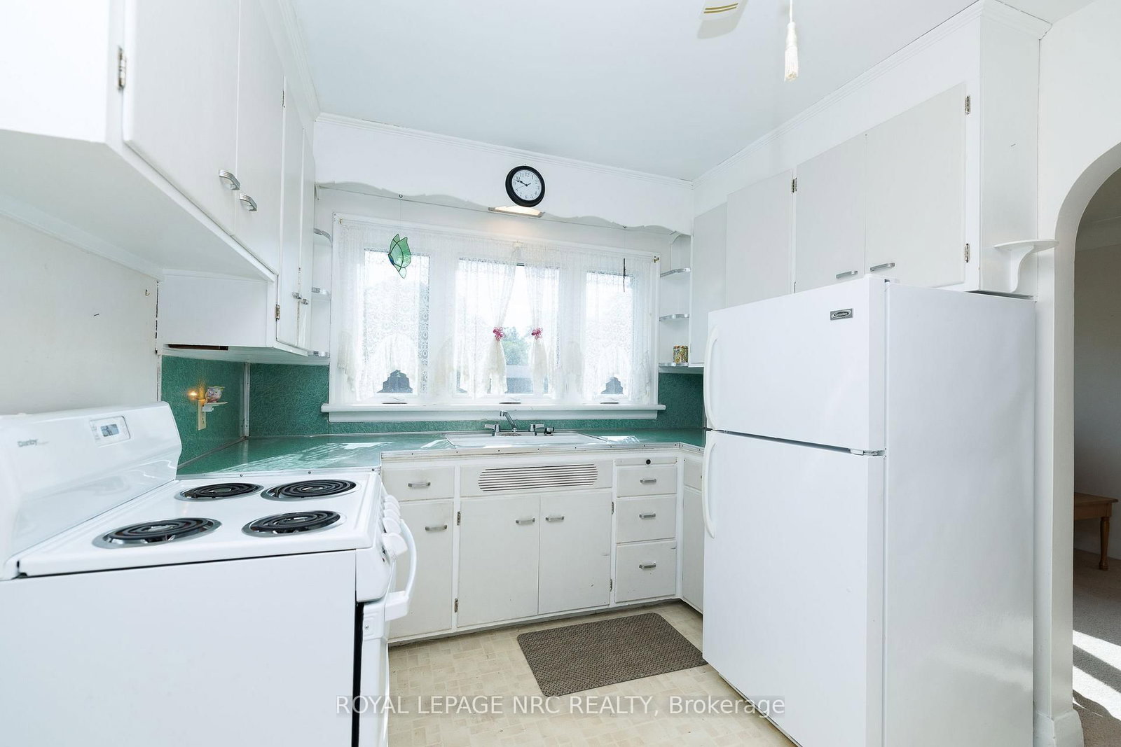 276 Glenridge Avenue • St. Catharines, ON photo 9