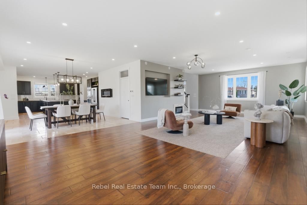 190 Lakeshore Road • Brighton, ON photo 8