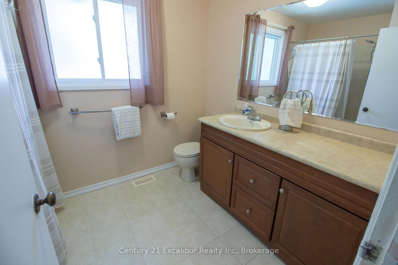 6 Braeside Road • Centre Wellington, ON photo 8