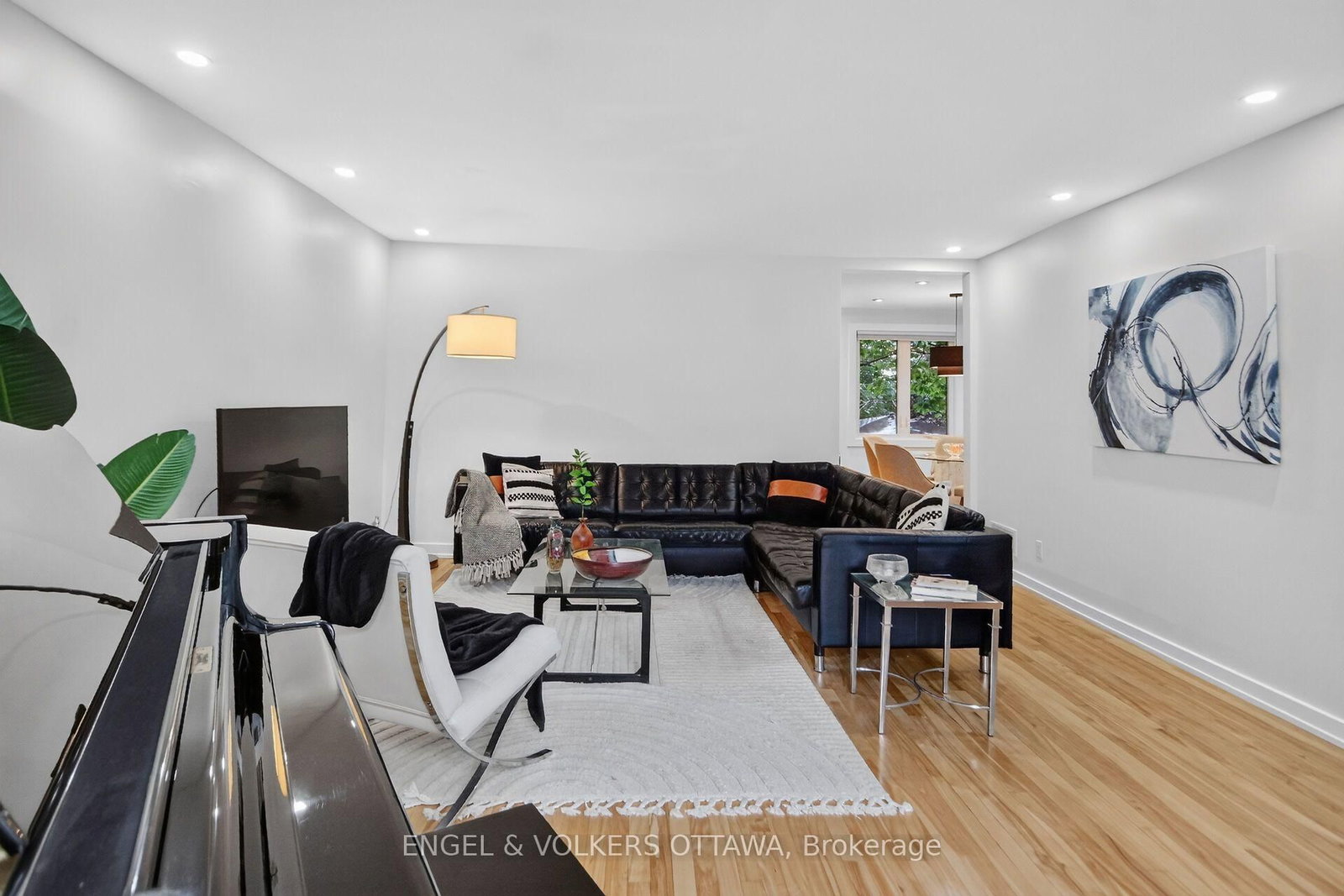 390 Princeton Avenue • Ottawa, ON photo 12