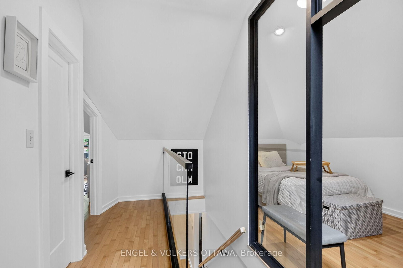 390 Princeton Avenue • Ottawa, ON photo 31