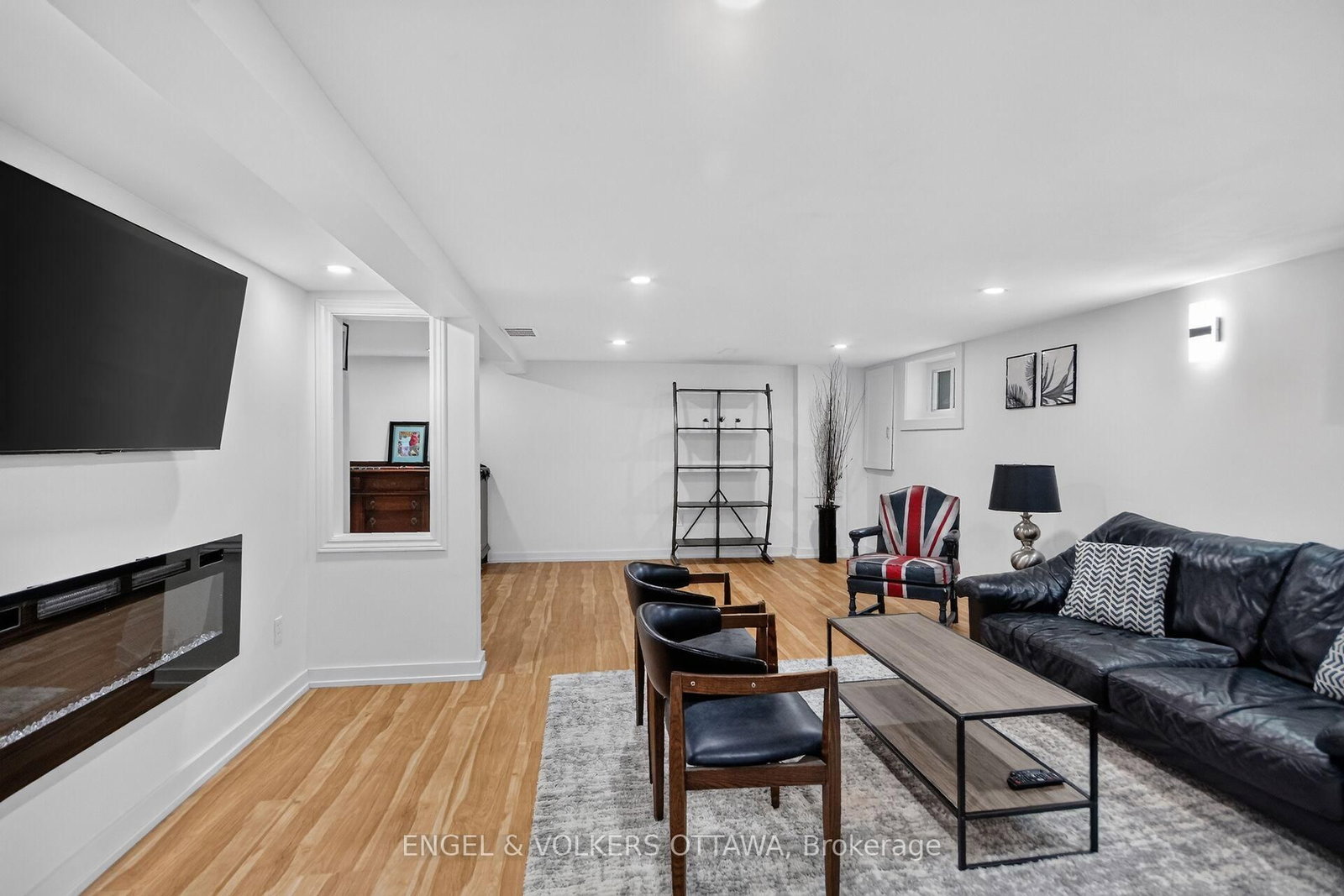 390 Princeton Avenue • Ottawa, ON photo 40