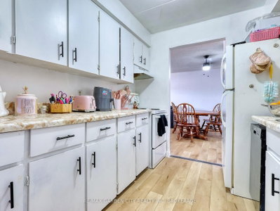 72 Main Street E • #211 • Port Colborne, ON photo 5