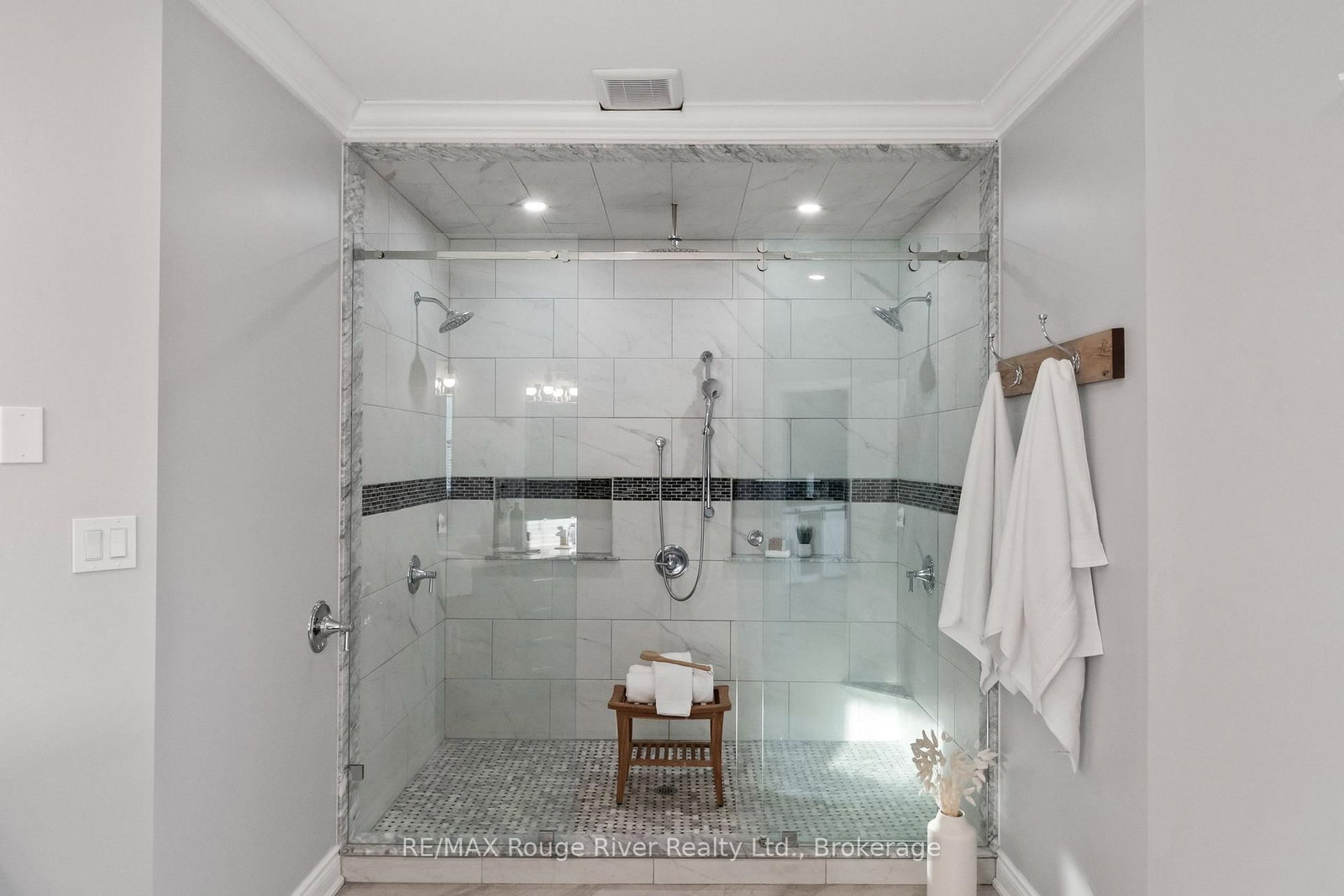 914 Sharpe Line • Cavan Monaghan, ON photo 30
