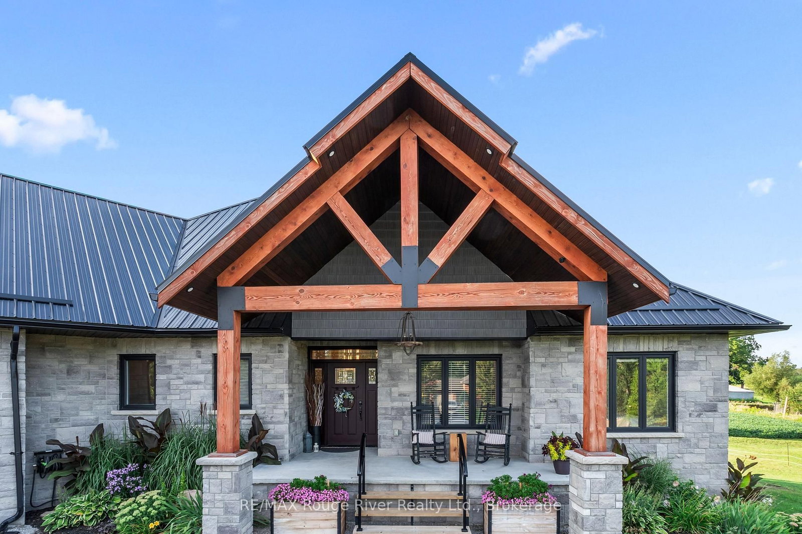 914 Sharpe Line • Cavan Monaghan, ON photo 9
