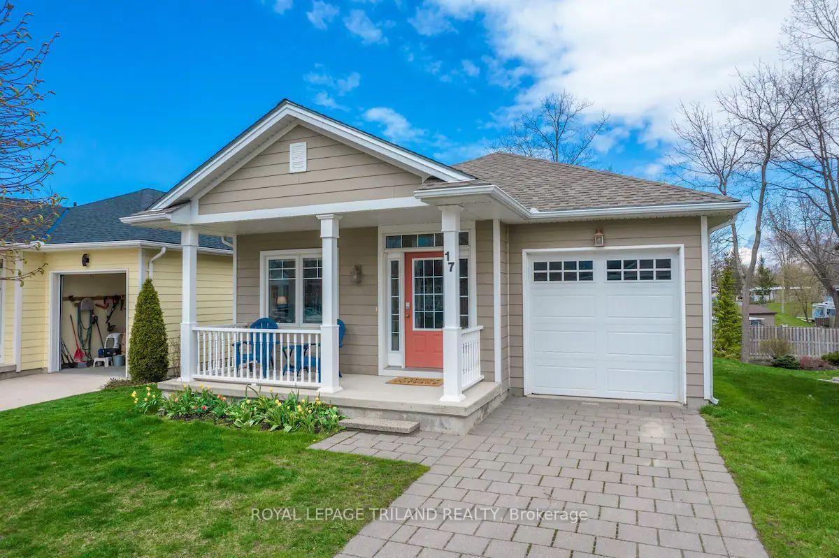 17 VILLAGE Gate • Lambton Shores, ON photo 1