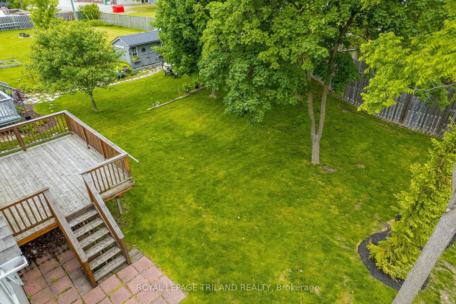 17 VILLAGE Gate • Lambton Shores, ON photo 39