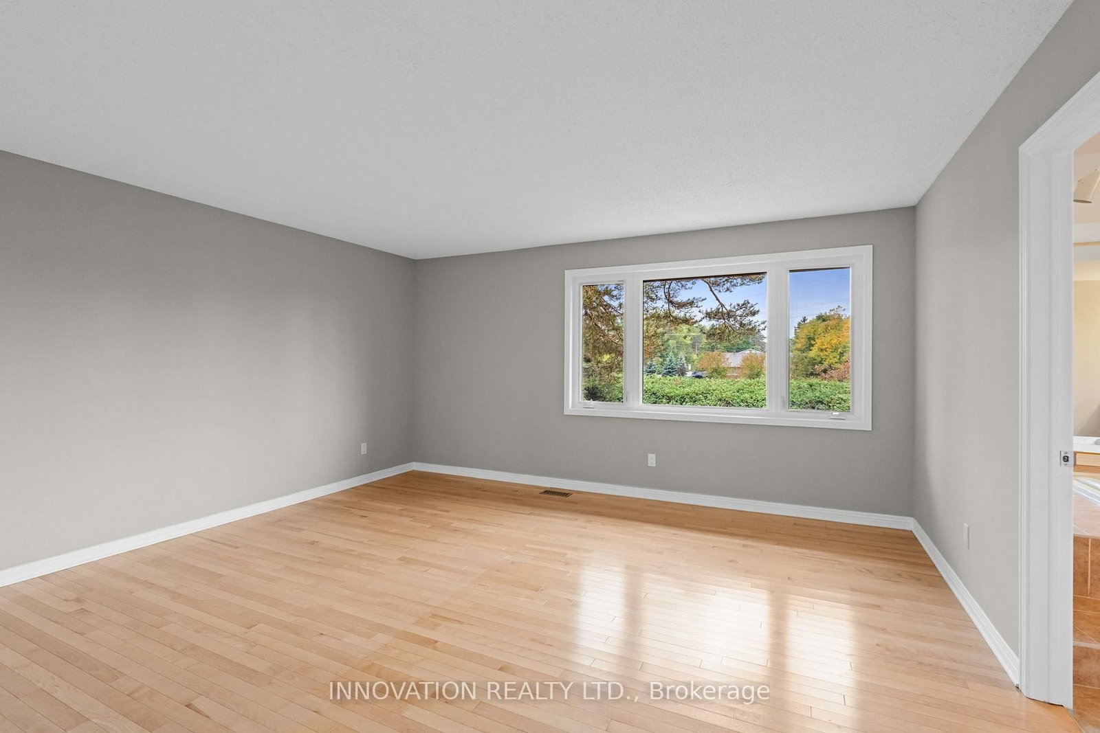 206 Cypress Court • Ottawa, ON photo 21