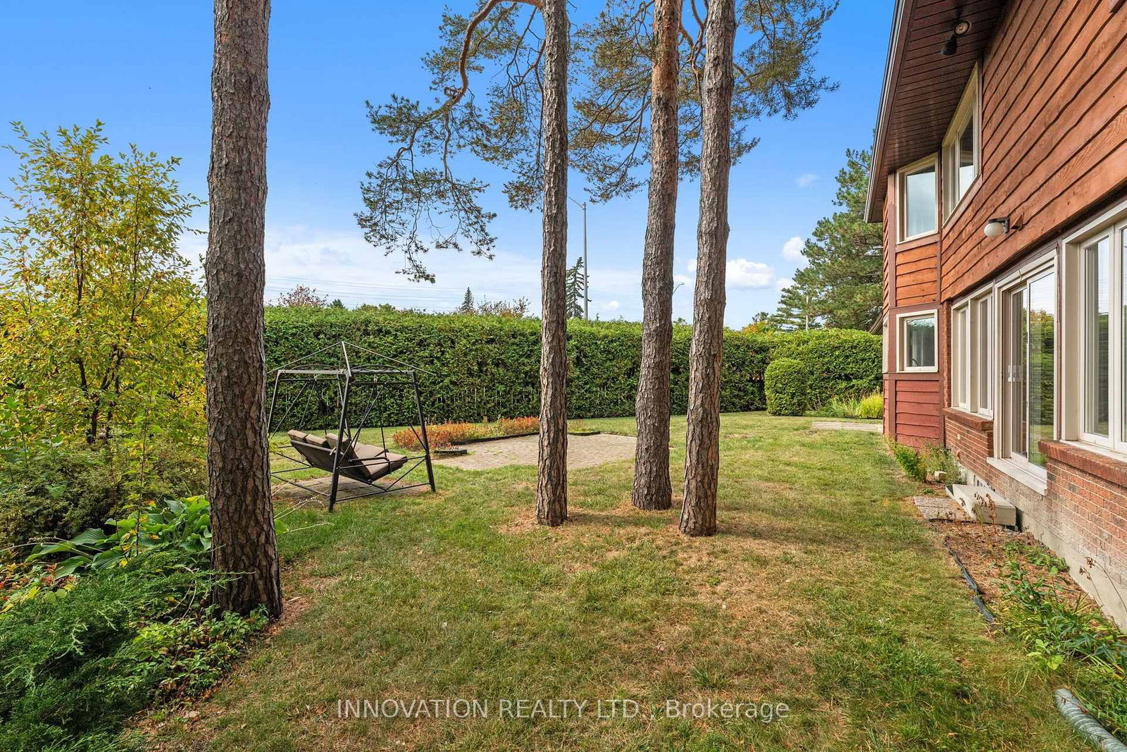 206 Cypress Court • Ottawa, ON photo 36