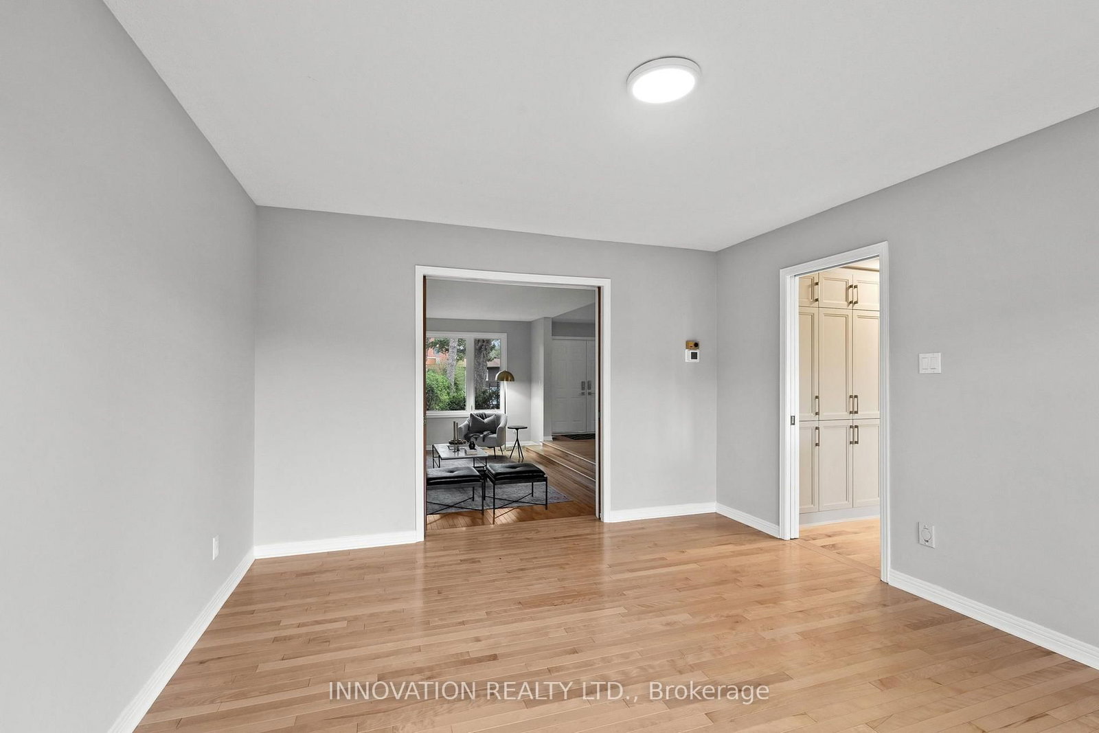 206 Cypress Court • Ottawa, ON photo 6