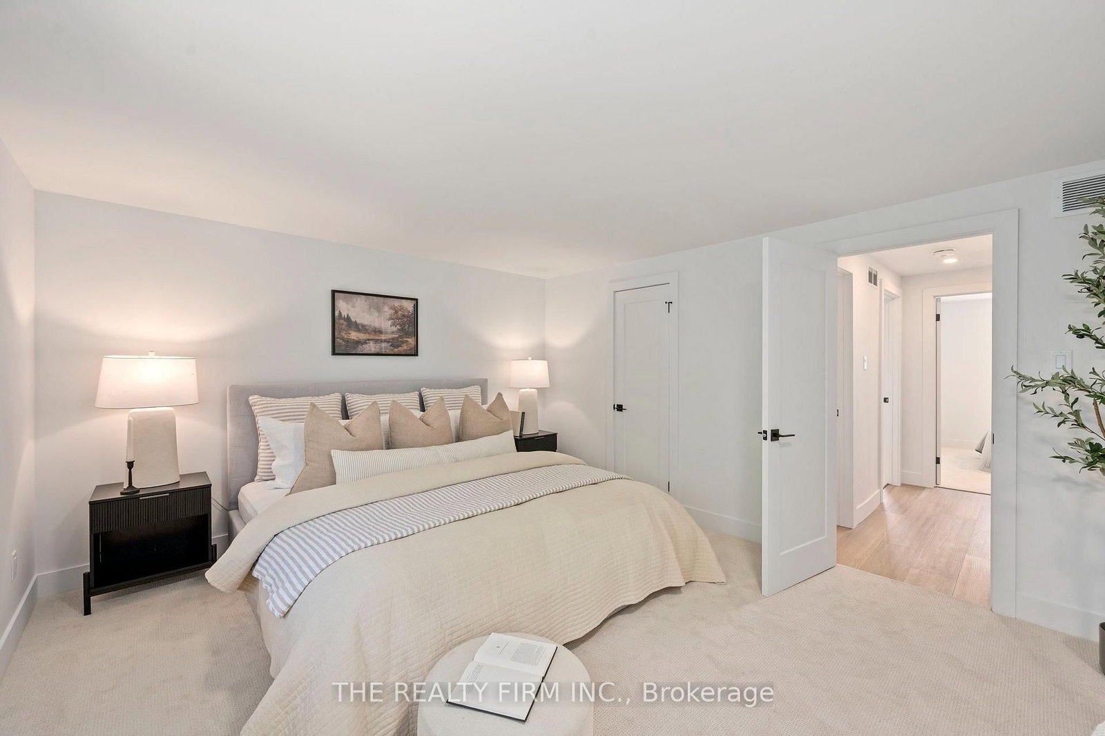 1786 Attawandaron Road • #11 • London North, ON photo 17