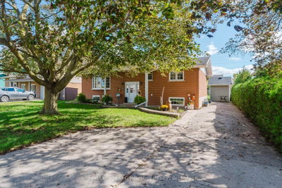 929 Wellington Street • Saugeen Shores, ON photo 3