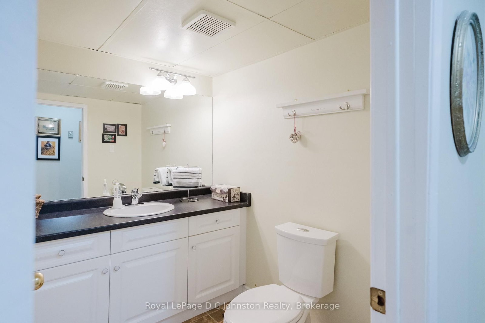 929 Wellington Street • Saugeen Shores, ON photo 32