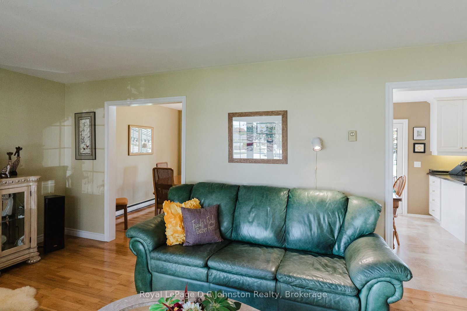 929 Wellington Street • Saugeen Shores, ON photo 9