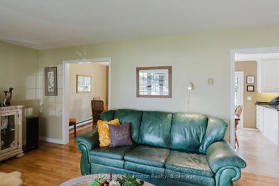929 Wellington Street • Saugeen Shores, ON photo 9